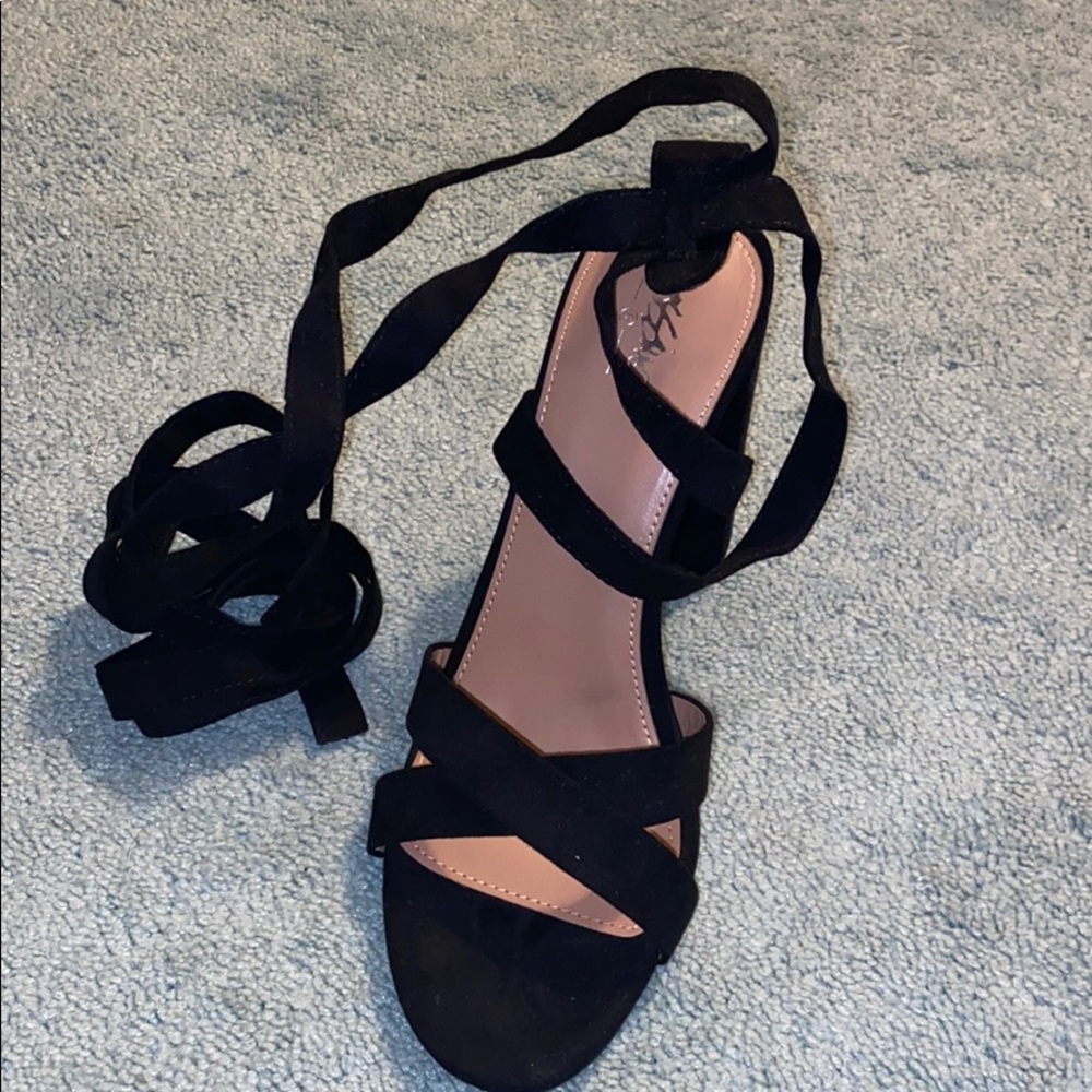 Black tie up block heels